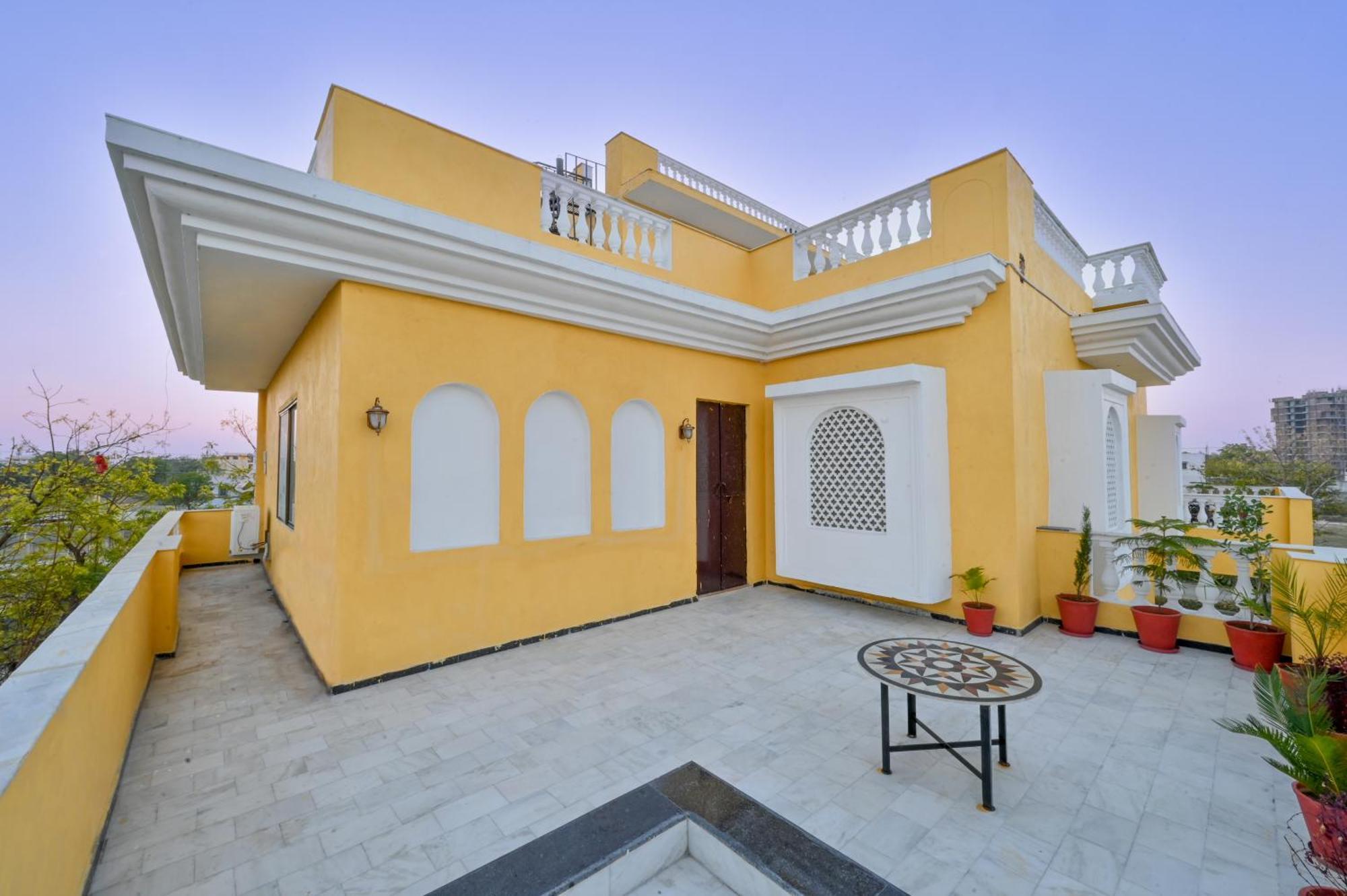 Tryambakam Villa Bhīlwāra Kültér fotó
